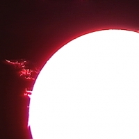 solar-prominence-may-7th-2003-80mm-f5-refractor-h-alpha-filter-keith-johnson